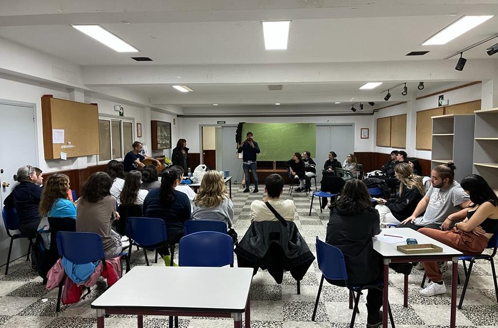 Cambre abre as portas do mercado laboral a 25 mozos co curso de monitor de actividades de tempo libre