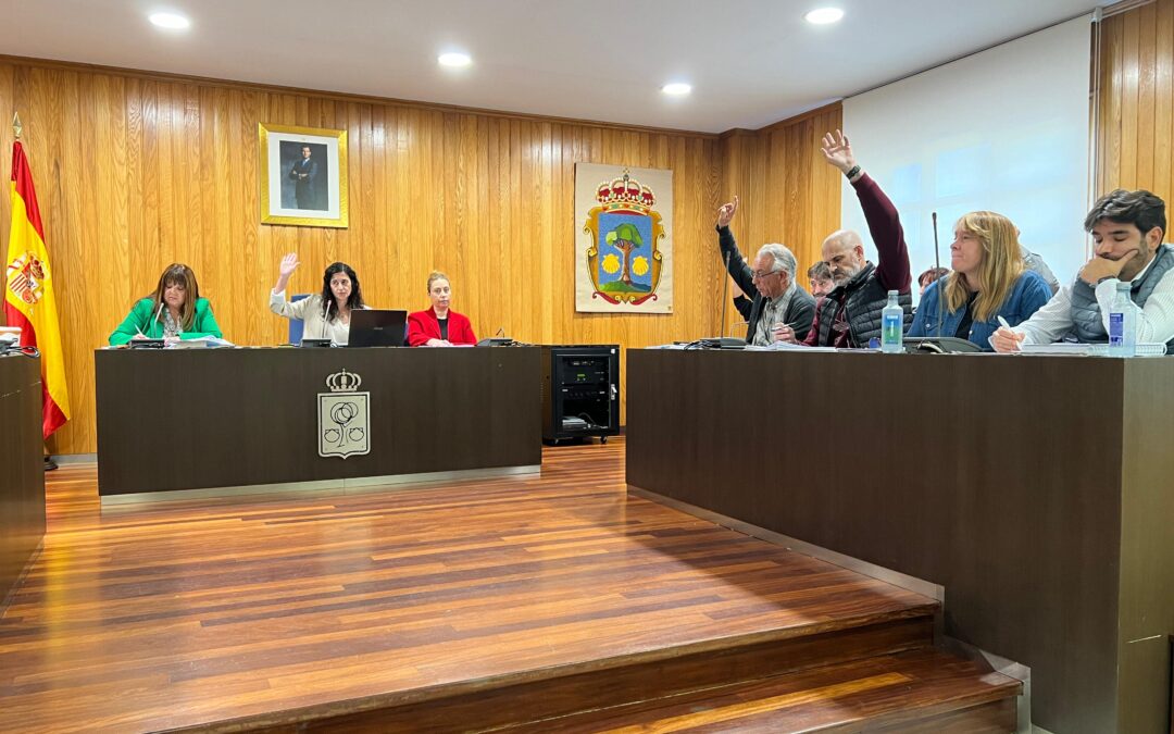 Cambre aproba un novo suplemento de crédito de dous millóns de euros para pagar facturas e mellorar dous campos de fútbol municipais